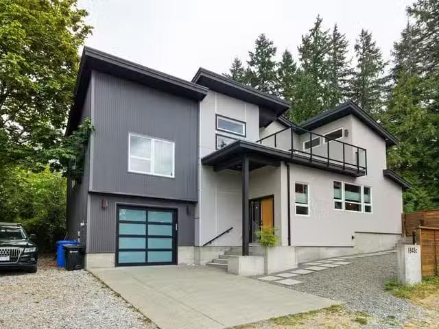 House for sale in Shawnigan Lake, British Columbia