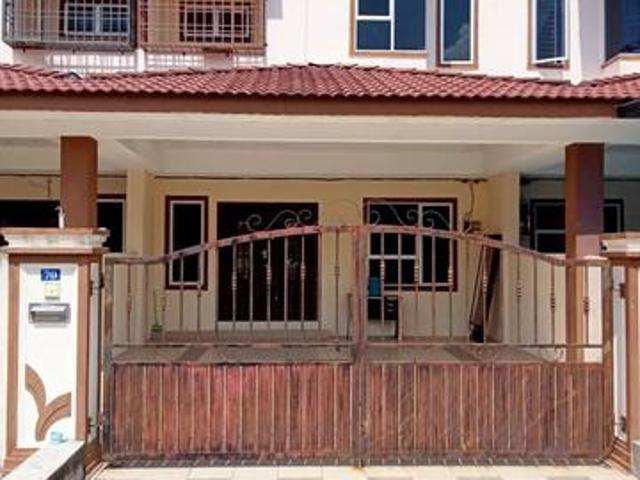 Terraced House for sale in Sitiawan