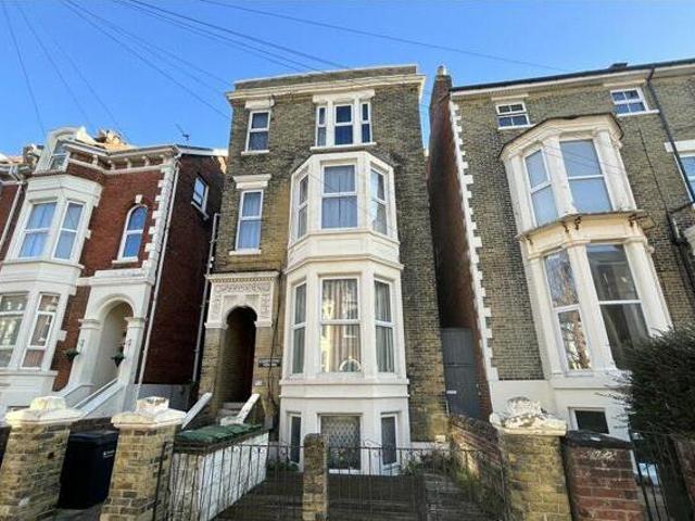House for sale in Hampshire