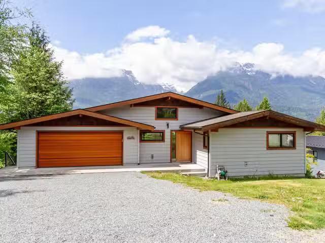 House for sale in Squamish, Squamish-Lillooet Regional District