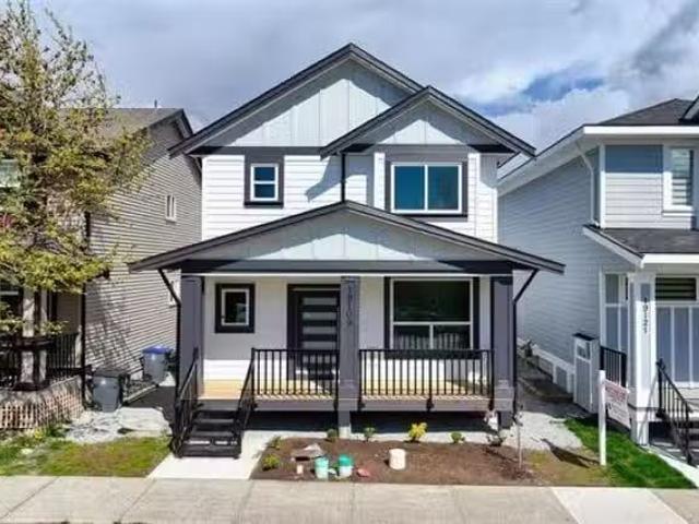 House for sale in Surrey, British Columbia