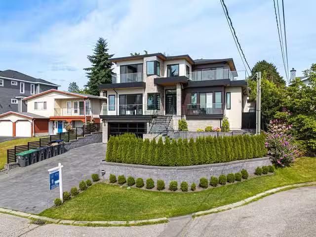 House for sale in Surrey, British Columbia