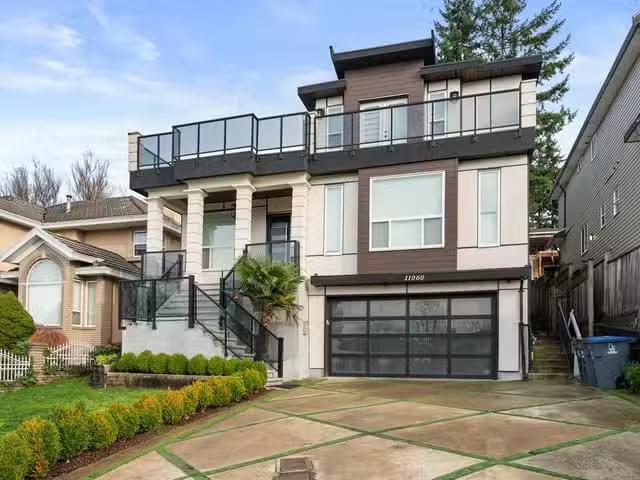 House for sale in Surrey, British Columbia