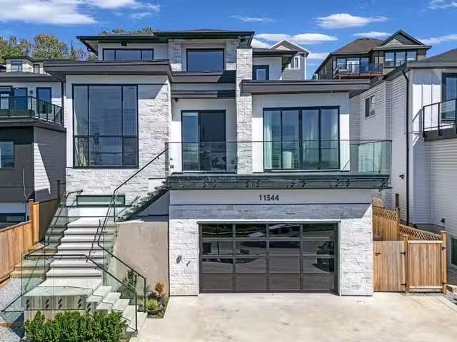 House for sale in Surrey, British Columbia