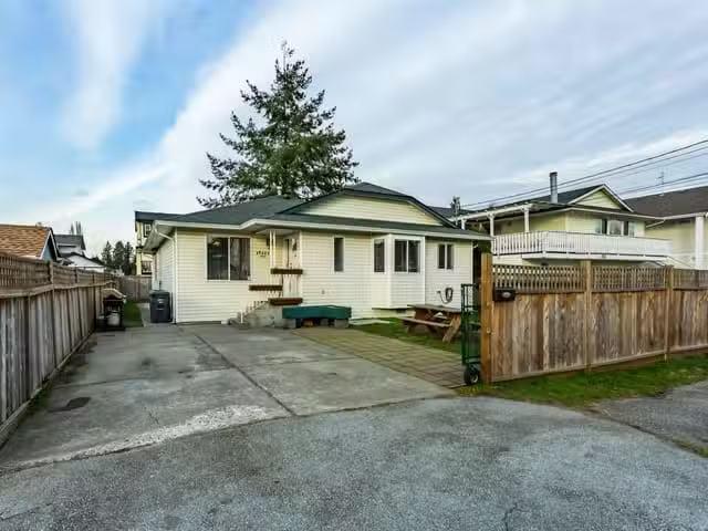 House for sale in Surrey, British Columbia