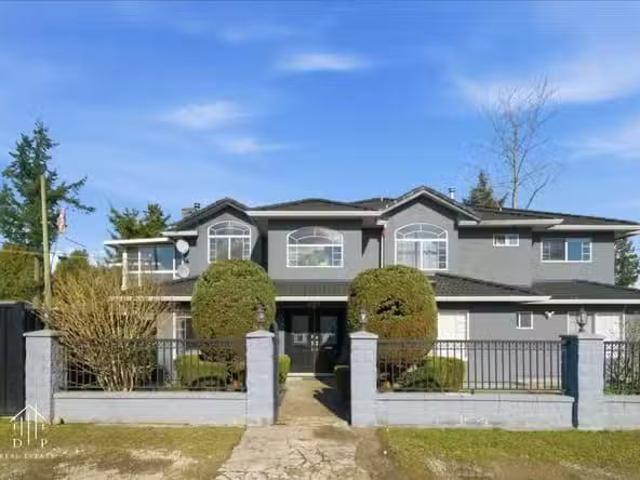 House for sale in Surrey, British Columbia