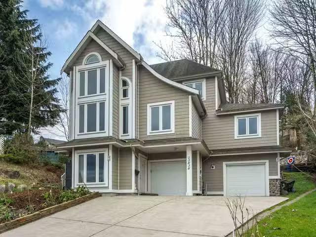 House for sale in Surrey, British Columbia