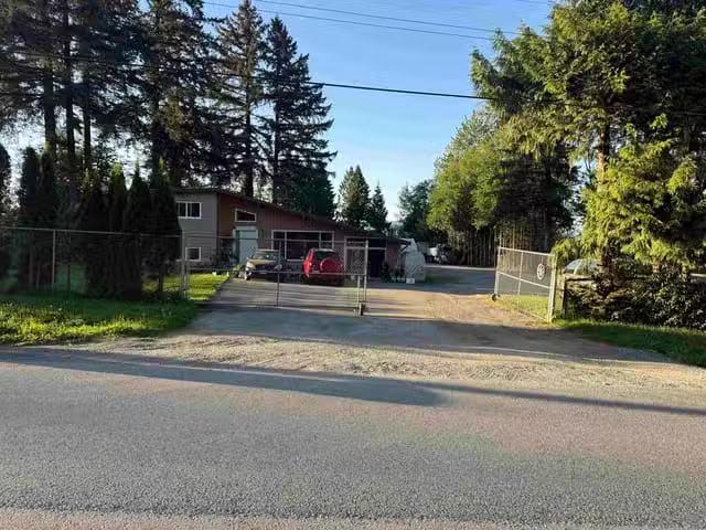 House for sale in Surrey, British Columbia
