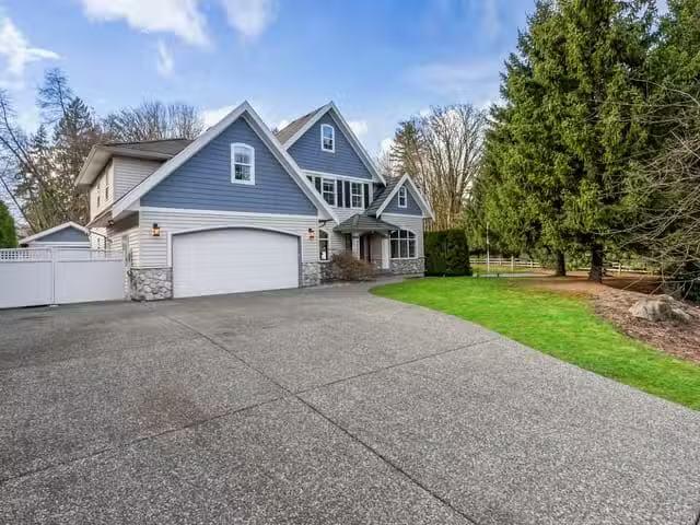 House for sale in Surrey, British Columbia