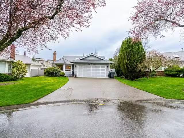 House for sale in Surrey, British Columbia