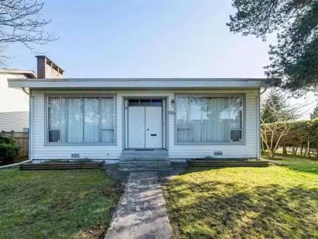 House for sale in Surrey, British Columbia