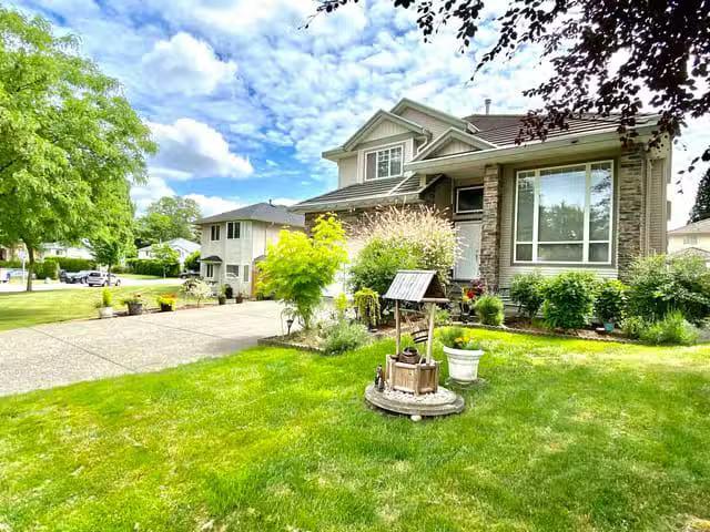 House for sale in Surrey, British Columbia