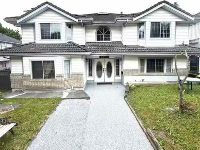 House for sale in Surrey, British Columbia