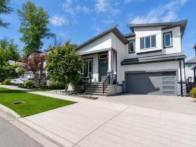 House for sale in Surrey, British Columbia