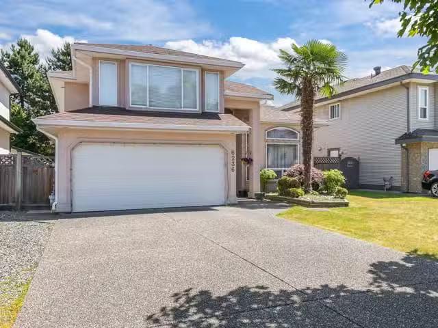 House for sale in Surrey, British Columbia