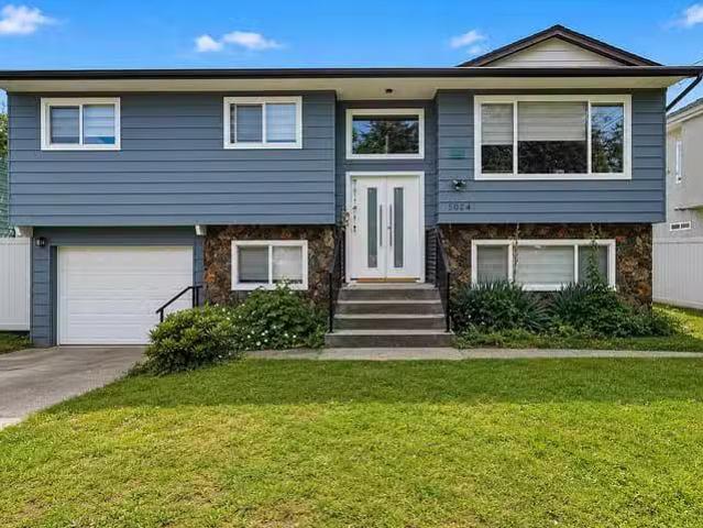House for sale in Surrey, British Columbia