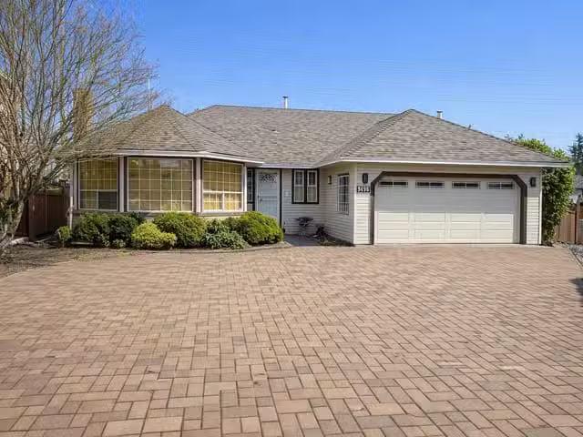 House for sale in Surrey, British Columbia