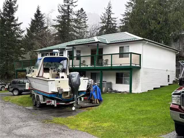 House for sale in Strathcona, British Columbia