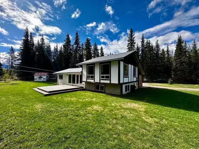 House for sale in Telkwa, British Columbia