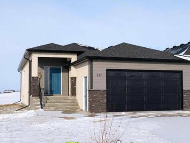 House for sale in East St. Paul, Manitoba