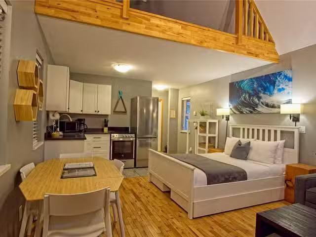 House for sale in Clayoquot, British Columbia