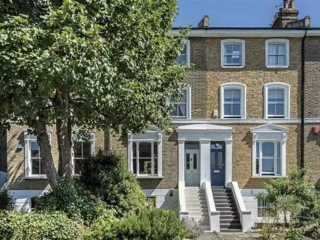 House for sale in Ladywell, New Cross