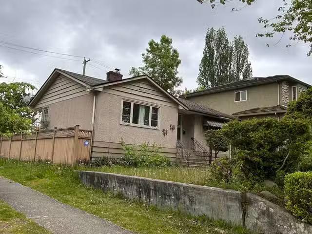 House for sale in Vancouver, British Columbia