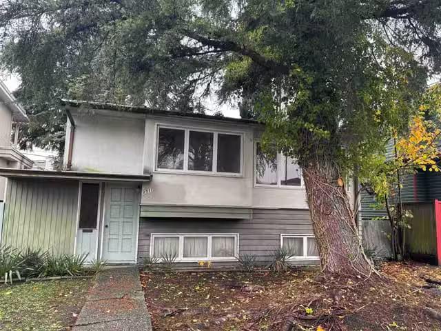 House for sale in Vancouver, British Columbia