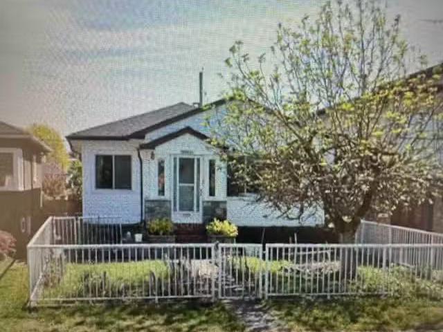 House for sale in Vancouver, British Columbia