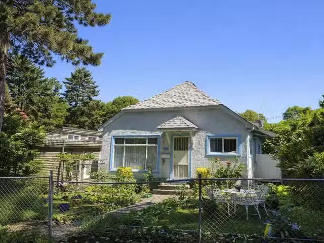 House for sale in Vancouver, British Columbia