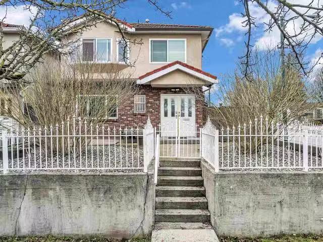 House for sale in Vancouver, British Columbia