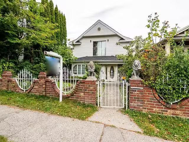 House for sale in Vancouver, British Columbia