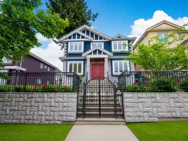 House for sale in Vancouver, British Columbia