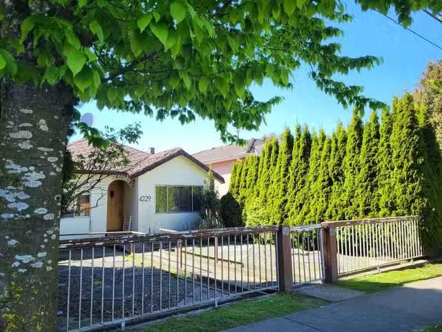 House for sale in Vancouver, British Columbia