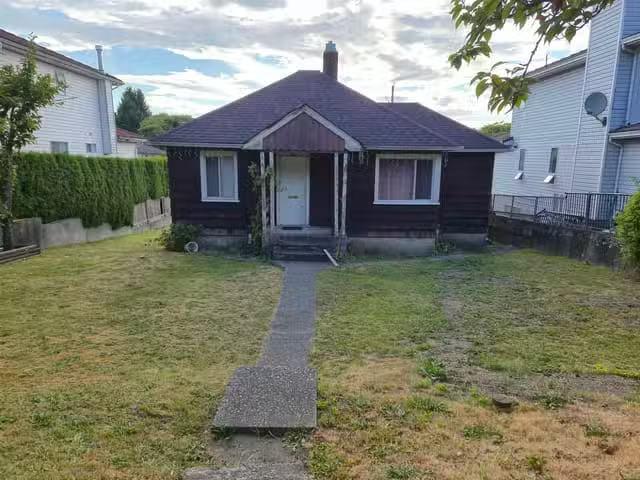 House for sale in Vancouver, British Columbia
