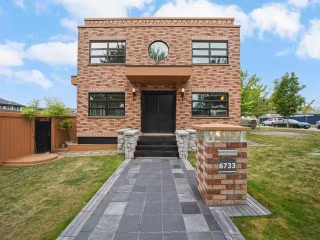House for sale in Vancouver, British Columbia