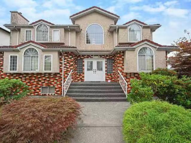 House for sale in Vancouver, British Columbia