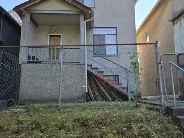 House for sale in Vancouver, British Columbia