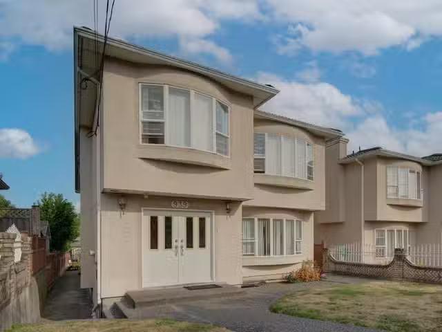House for sale in Vancouver, British Columbia