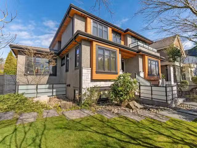 House for sale in Vancouver, British Columbia