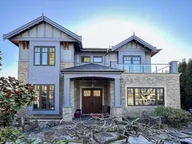 House for sale in Vancouver, British Columbia