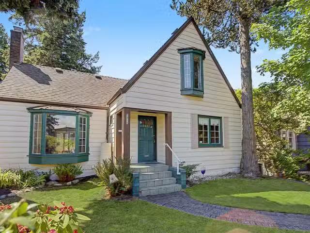 House for sale in Vancouver, British Columbia