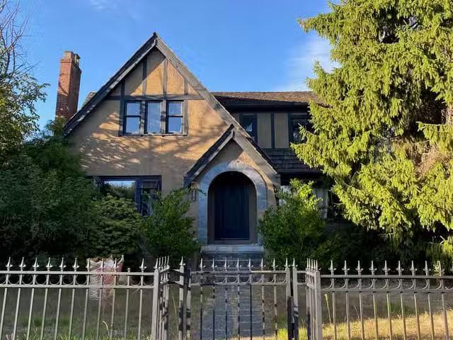 House for sale in Vancouver, British Columbia