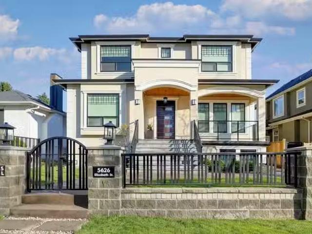 House for sale in Vancouver, British Columbia