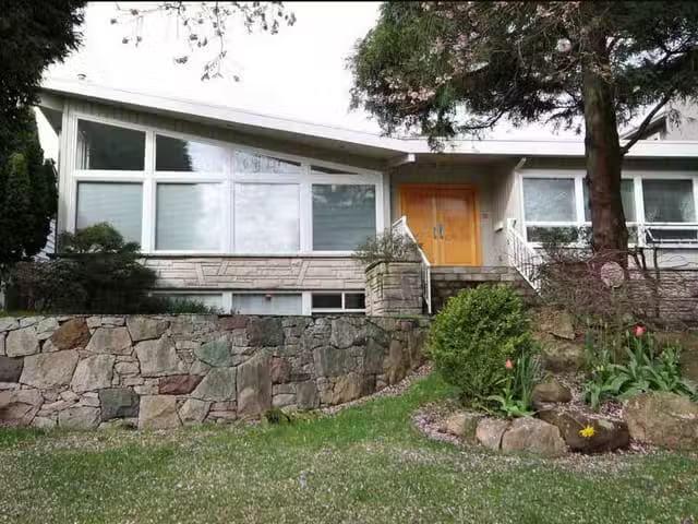 House for sale in Vancouver, British Columbia