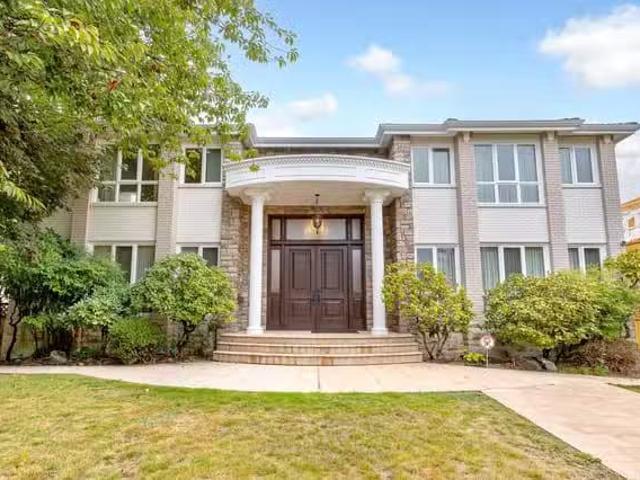House for sale in Vancouver, British Columbia