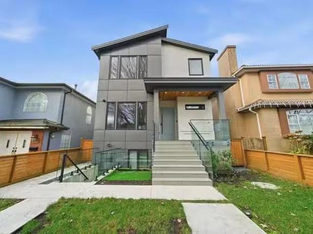 House for sale in Vancouver, British Columbia