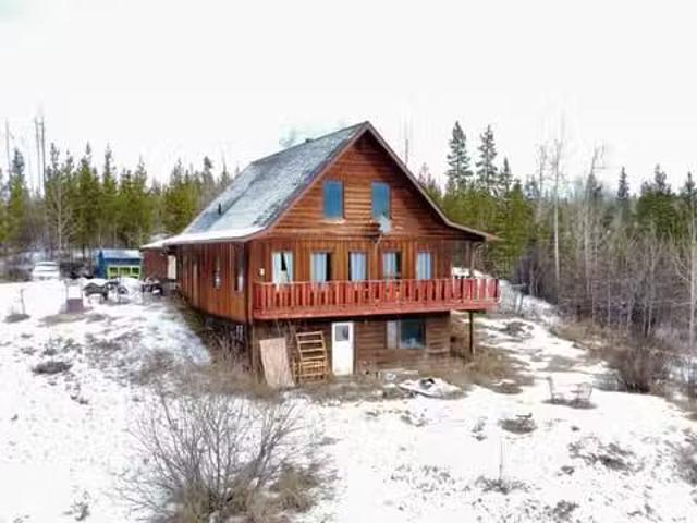 House for sale in Vanderhoof, British Columbia