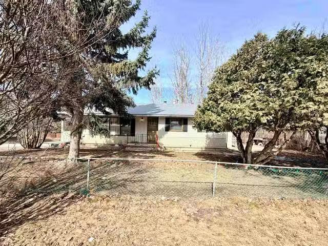 House for sale in Vanderhoof, British Columbia