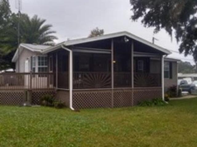 House for sale in Welaka